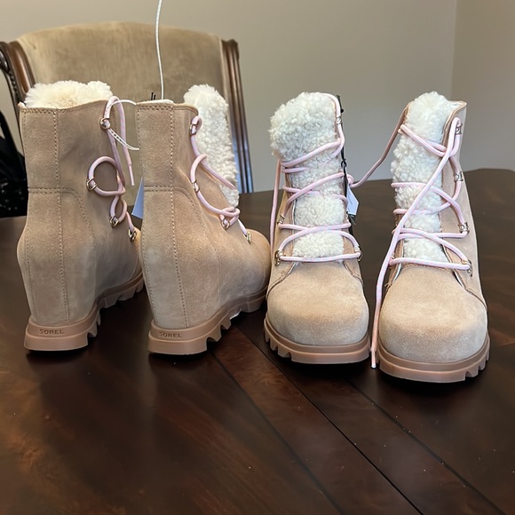 SOREL WOMEN'S JOAN OF ARCTIC™ WEDGE III LACE COZY BOOTIE - Picture 5 of 16